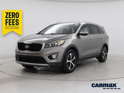 Gray 2017 Kia Sorento EX