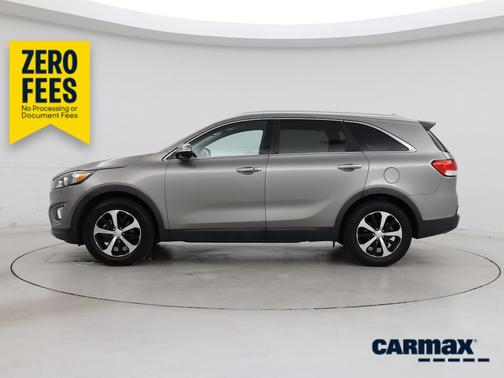 Gray 2017 Kia Sorento EX