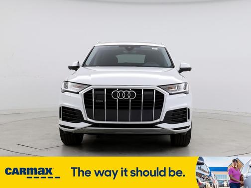 2023 Audi Q7 Premium Plus