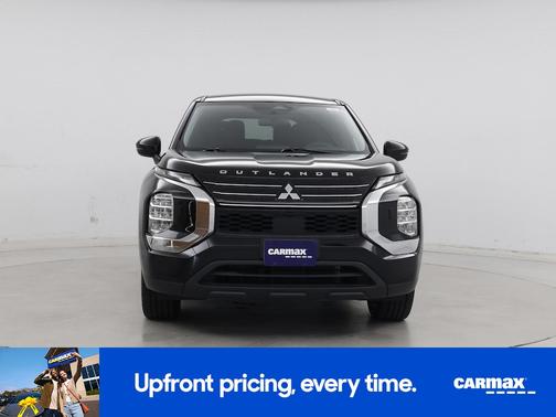 2022 Mitsubishi Outlander ES