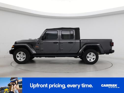 Gray 2022 Jeep Gladiator Sport S