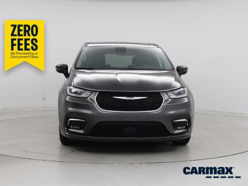 Gray 2023 Chrysler Pacifica Touring L