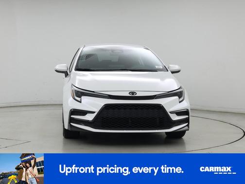 White 2023 Toyota Corolla SE