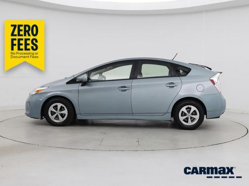 Green 2014 Toyota Prius Three