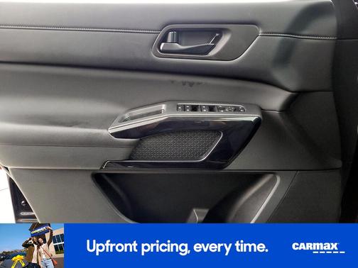 2023 Nissan Pathfinder S