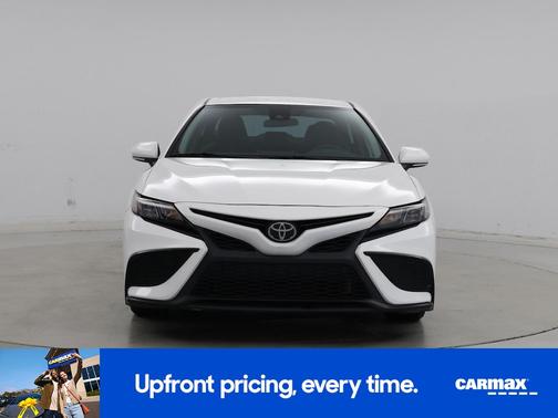 White 2023 Toyota Camry SE