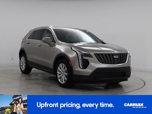 Gold 2023 Cadillac XT4 Luxury