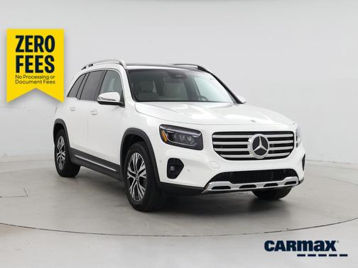 White 2024 Mercedes-Benz GLB 250