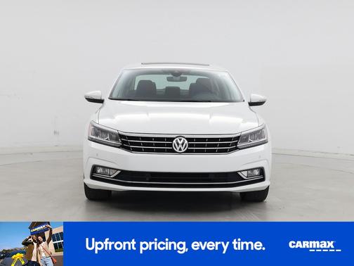 2017 Volkswagen Passat SEL Premium