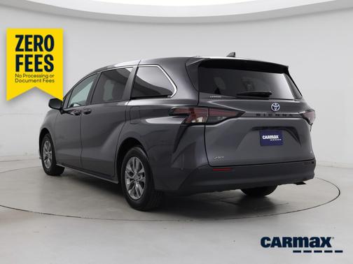 Gray 2025 Toyota Sienna LE