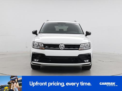 White 2021 Volkswagen Tiguan SE R-Line Black