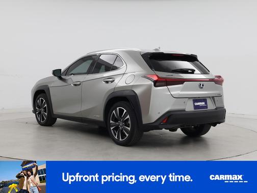 2021 Lexus UX 250h 