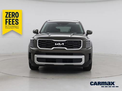 Green 2025 Kia Telluride S