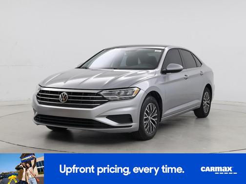 Silver 2021 Volkswagen Jetta SE