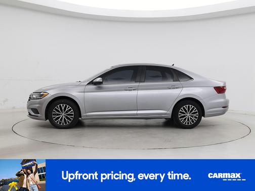 Silver 2021 Volkswagen Jetta SE