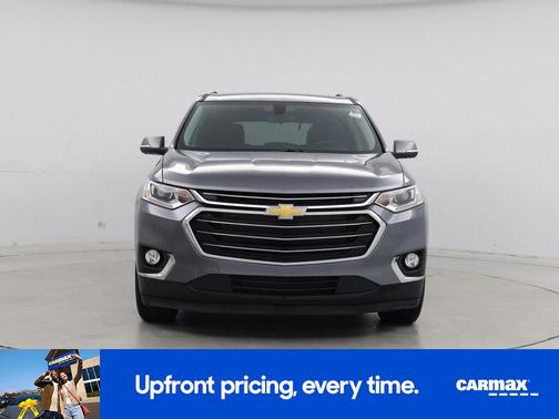 Gray 2021 Chevrolet Traverse LT Leather