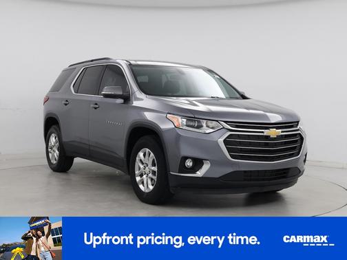 Gray 2021 Chevrolet Traverse LT Leather