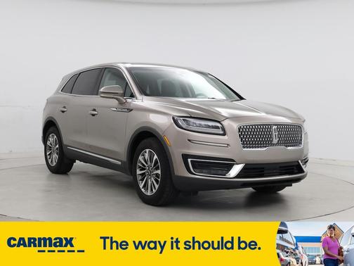 2019 Lincoln Nautilus Select