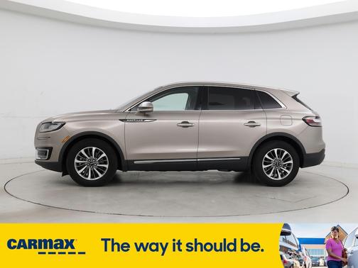 2019 Lincoln Nautilus Select