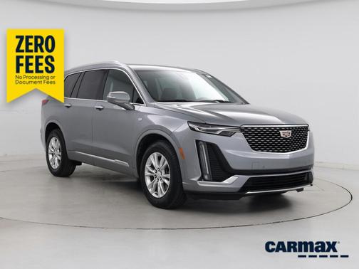 Gray 2024 Cadillac XT6 Luxury