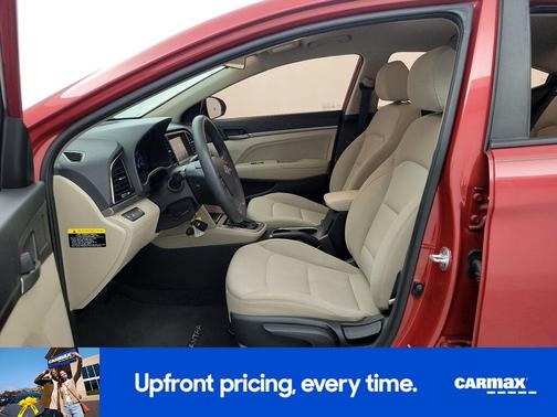 Red 2018 Hyundai ELANTRA SEL