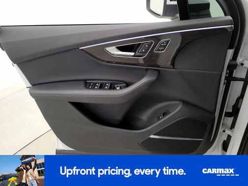 2023 Audi Q7 Premium Plus