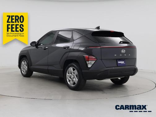 Gray 2024 Hyundai KONA SE
