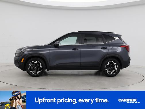 Gray 2024 Kia Seltos EX