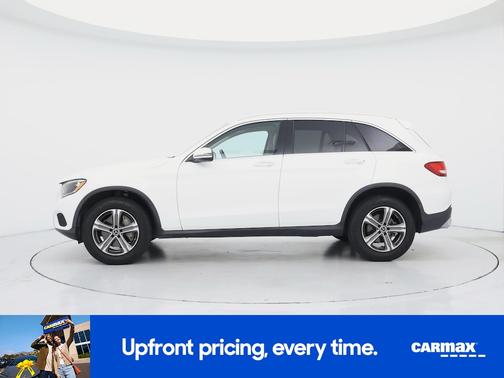 White 2019 Mercedes-Benz GLC 300
