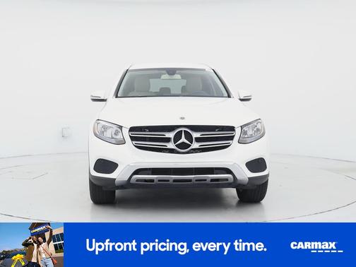 White 2019 Mercedes-Benz GLC 300