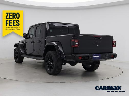 Black 2022 Jeep Gladiator High Altitude