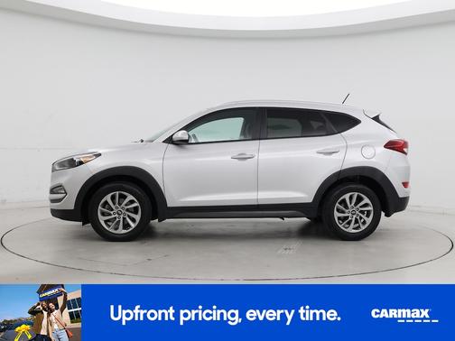 Silver 2016 Hyundai TUCSON SE