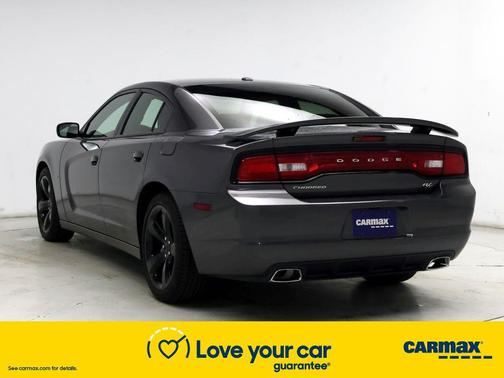 Photo 2 of 26 of 2014 Dodge Charger R/T