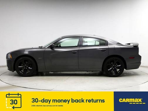 Photo 3 of 26 of 2014 Dodge Charger R/T