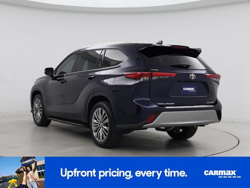 Blue 2021 Toyota Highlander Platinum