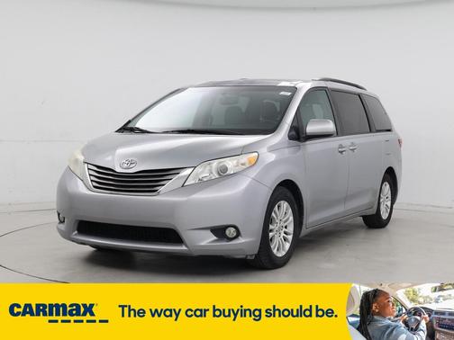 2015 Toyota Sienna XLE