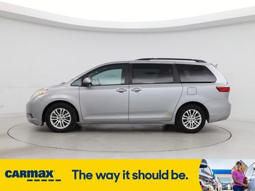 2015 Toyota Sienna XLE