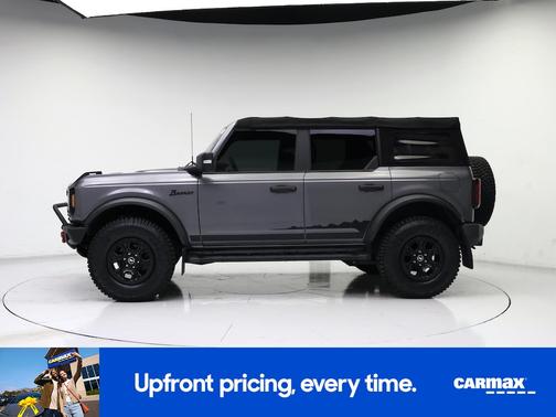 Gray 2022 Ford Bronco Wildtrak