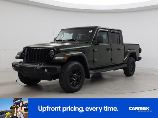 Green 2022 Jeep Gladiator Altitude