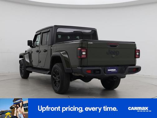 Green 2022 Jeep Gladiator Altitude