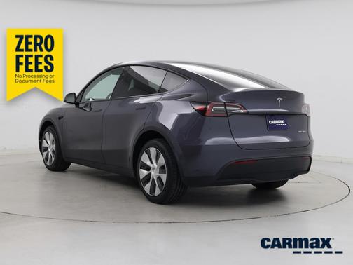 Gray 2023 Tesla Model Y Long Range