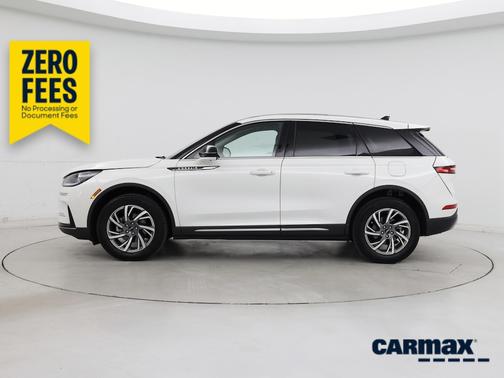 White 2023 Lincoln Corsair Standard