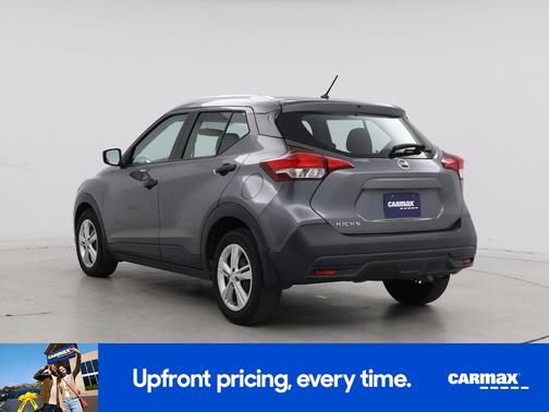 Gray 2019 Nissan Kicks S
