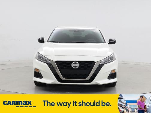 2020 Nissan Altima SR