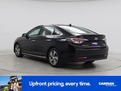 2017 Hyundai SONATA Hybrid Limited