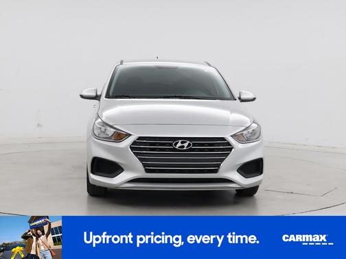 Silver 2021 Hyundai Accent SE