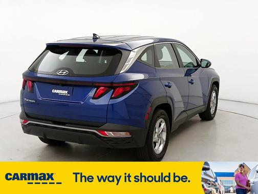 2022 Hyundai TUCSON SE