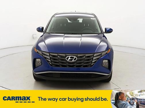 2022 Hyundai TUCSON SE