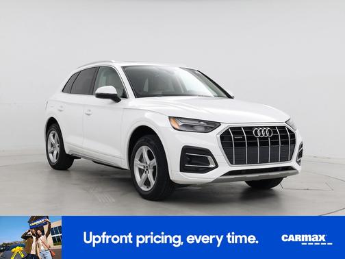 White 2021 Audi Q5 Premium
