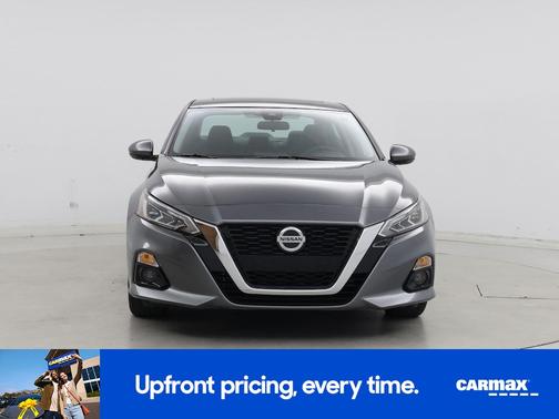 Gray 2021 Nissan Altima SL
